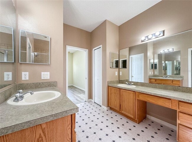 Building Photo - 2776 Cabernet Cir