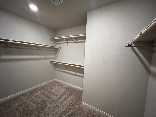 Building Photo - 9665 Spyglass Run Ave