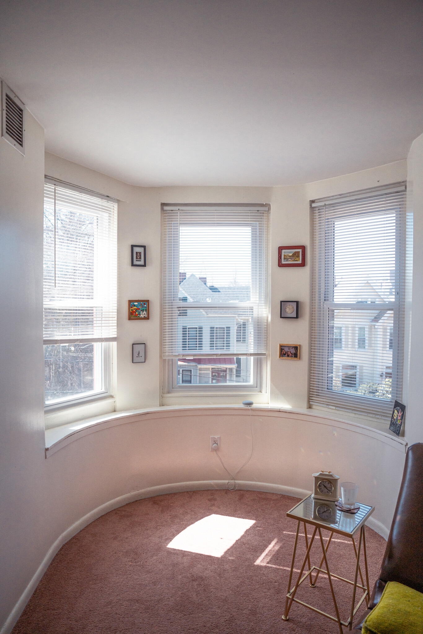 Building Photo - 625 S Negley Ave