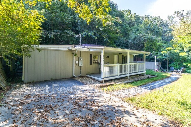 Primary Photo - 814 Gnatty Branch Rd