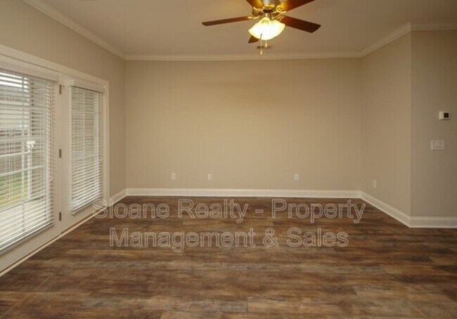 Building Photo - 4133 Rigsby Ln