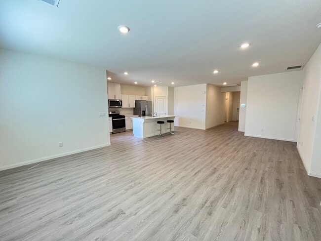 Building Photo - 3 Bedroom! Single Story Family home in the Heartland Hills Masterplan!