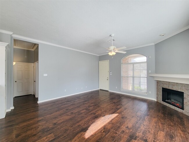 Building Photo - 12755 Mill Ridge Dr