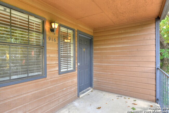 Building Photo - 1 Bed 1 Bath Woodside Condo NS Subdivision