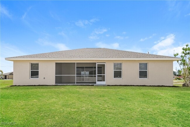 Building Photo - 2011 NW 23rd St