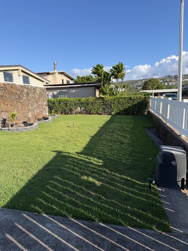 Building Photo - 98-1211-1211 Mahipua St