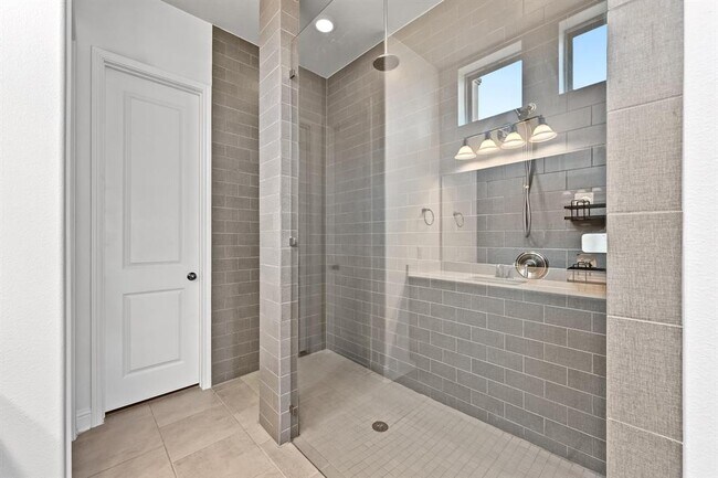Building Photo - 12624 Ondara Dr