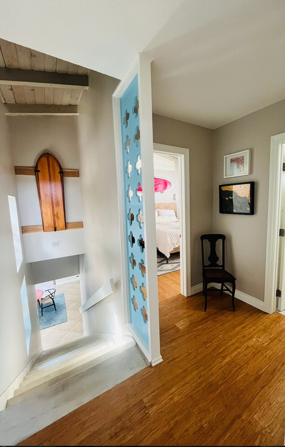 Upstairs hallway. - 1248 Marthas Vineyard Ct