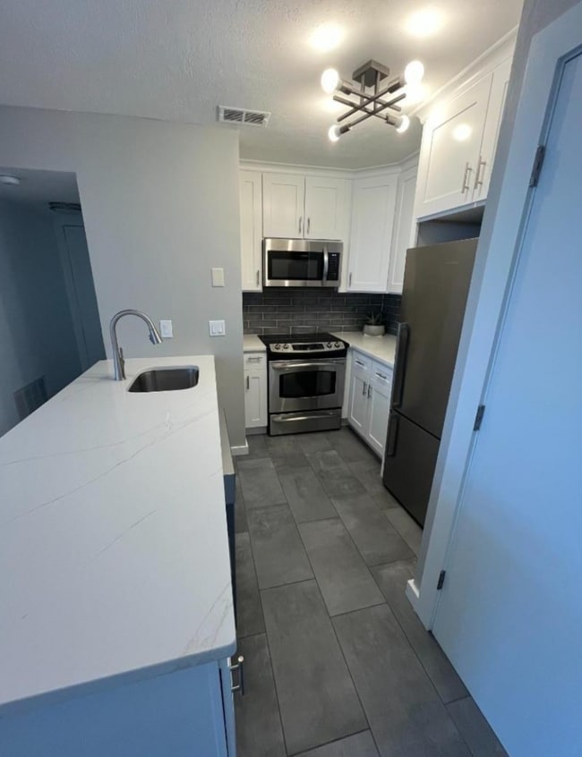 Building Photo - 22 Tansy Ct