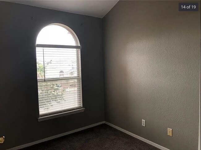 Building Photo - 4504 Loma Linda Cir