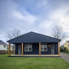 Building Photo - 690 Hudson St