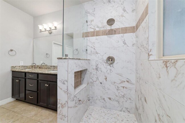 Building Photo - 21606 Hansom Dr