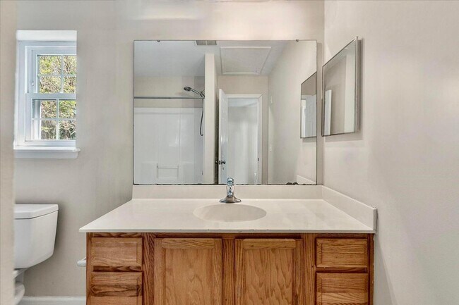 Building Photo - Bright, Spacious, and Ideally Located in t...