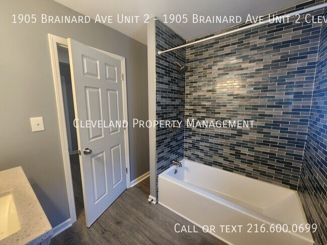 Building Photo - 1905 Brainard Ave