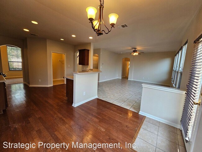 Building Photo - 3 br, 2.5 bath House - 9326 Hazelton Lane