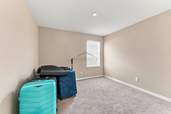 Building Photo - 9464 Crescent Ray Dr