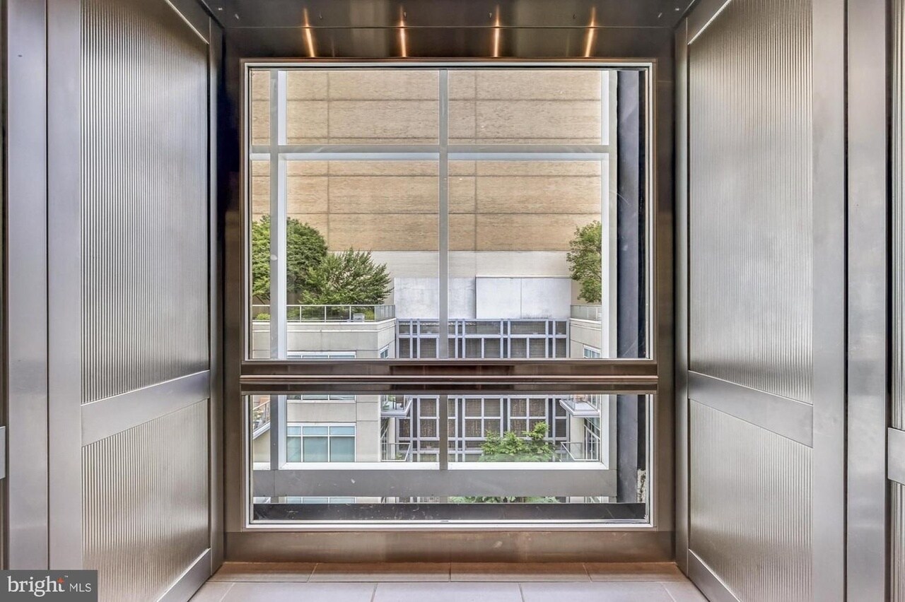 Building Photo - 23 S 23rd St