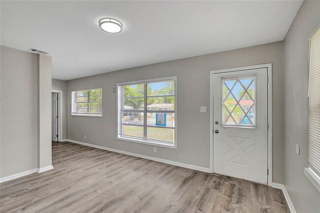 Building Photo - 7015 Filbert Ln