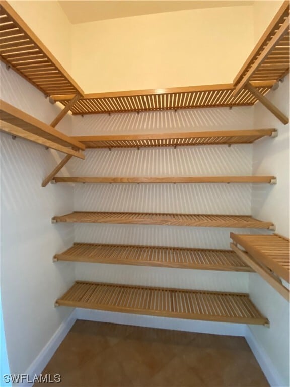 Building Photo - 14526 Maysville Cir