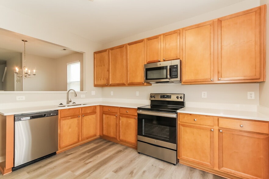 Building Photo - 9202 Cotton Gum Rd