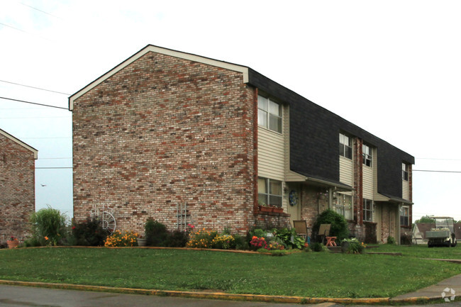Primary Photo - Shelby Manor Apartments