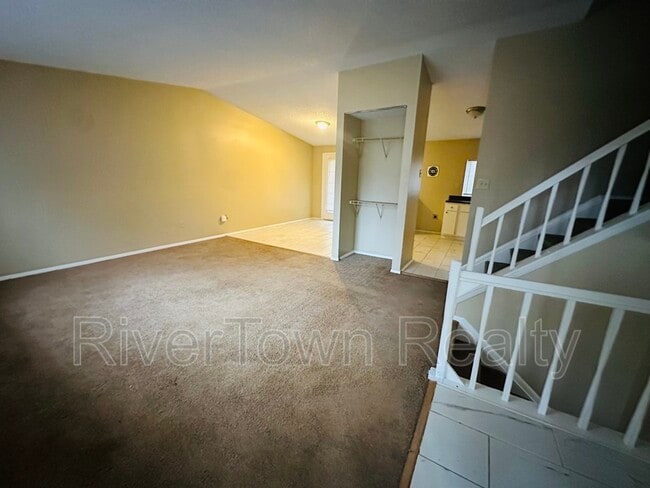 Building Photo - 4328 Park Forest Dr