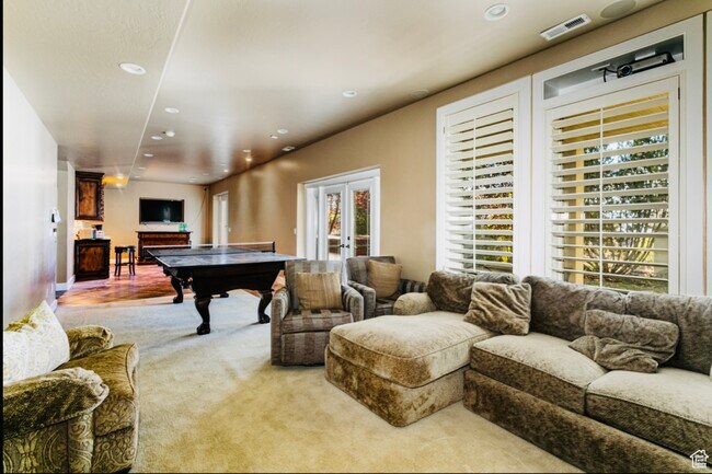 Building Photo - 9728 Quartzridge Dr