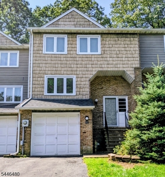 Building Photo - 207 Patriots Rd