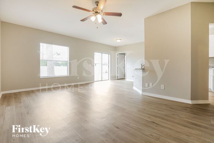 Building Photo - 1581 S Cranberry Blvd