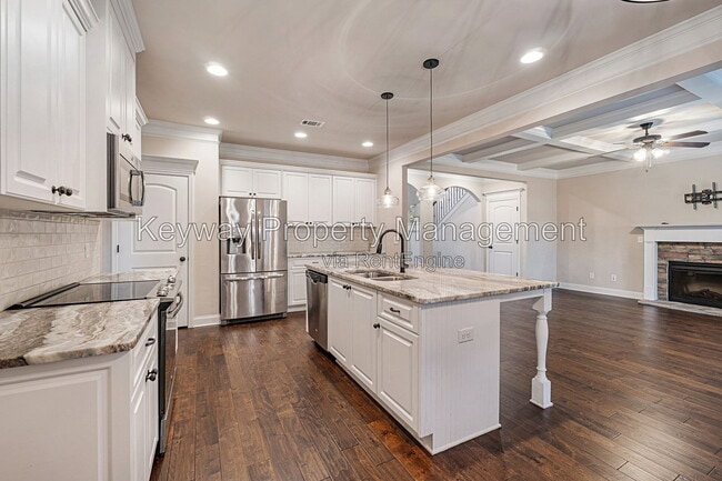 Building Photo - 519 Gary Glen Dr