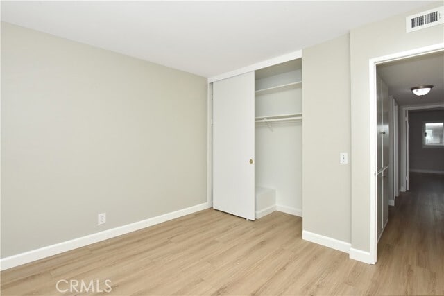 Building Photo - 4247 Larwin Ave