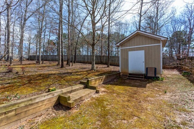 Building Photo - 6229 Huckleberry Ridge