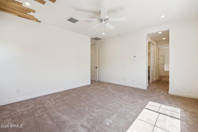 Building Photo - 211 E Brinley Dr