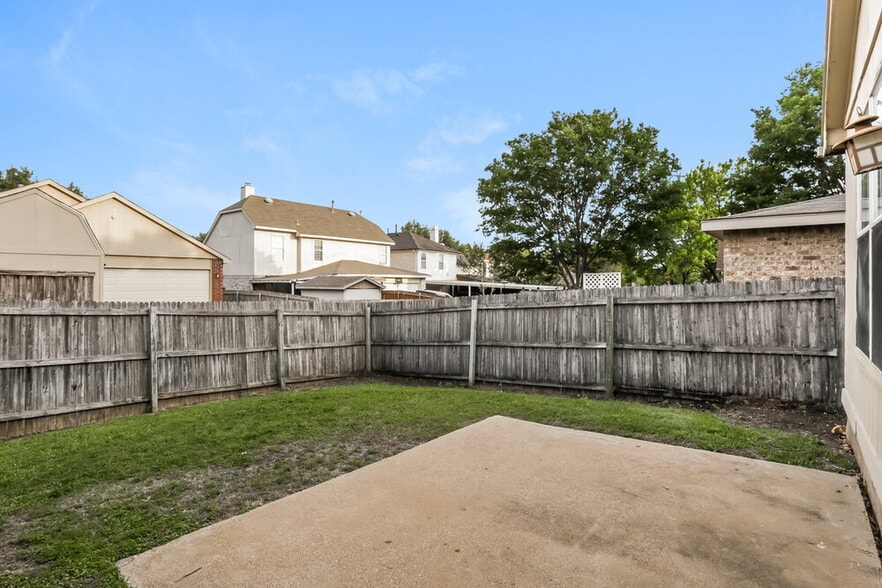 Building Photo - 4326 Walsh Ln