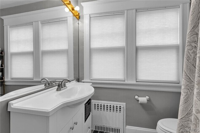 Building Photo - 175 Dorchester Rd