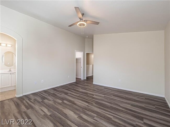 Building Photo - 8831 Roping Rodeo Ave
