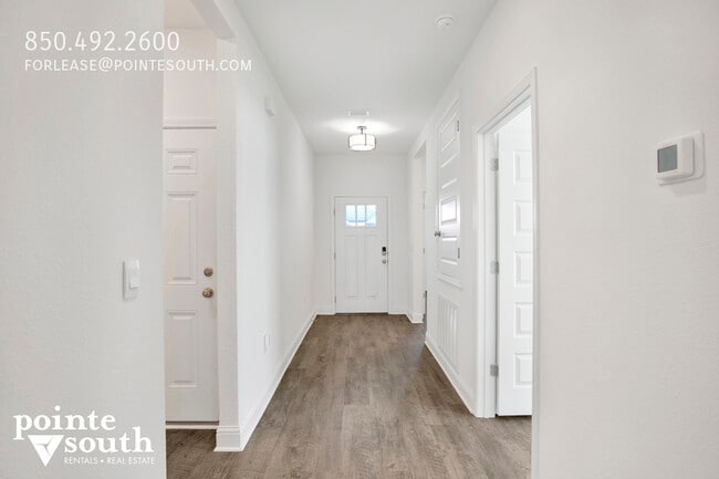 Building Photo - 4299 Montague Dr