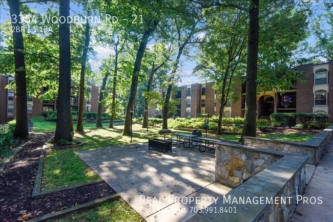 Building Photo - 3354 Woodburn Rd