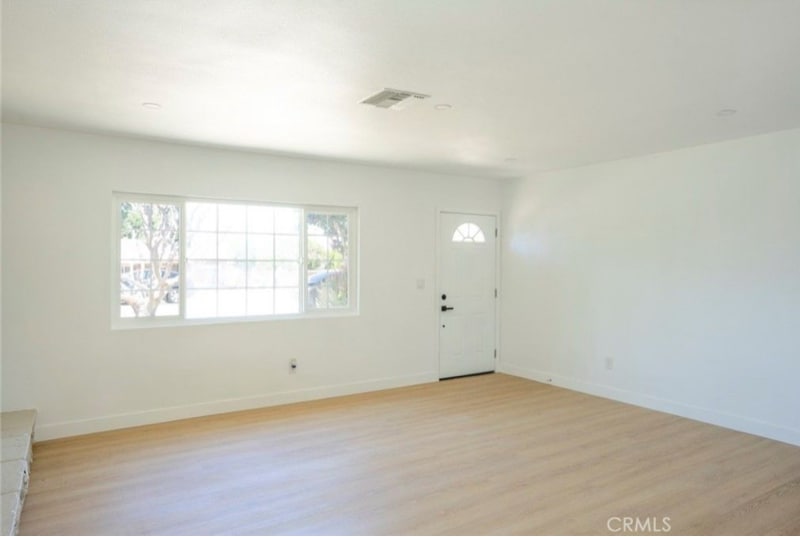 Building Photo - 1218 6th St