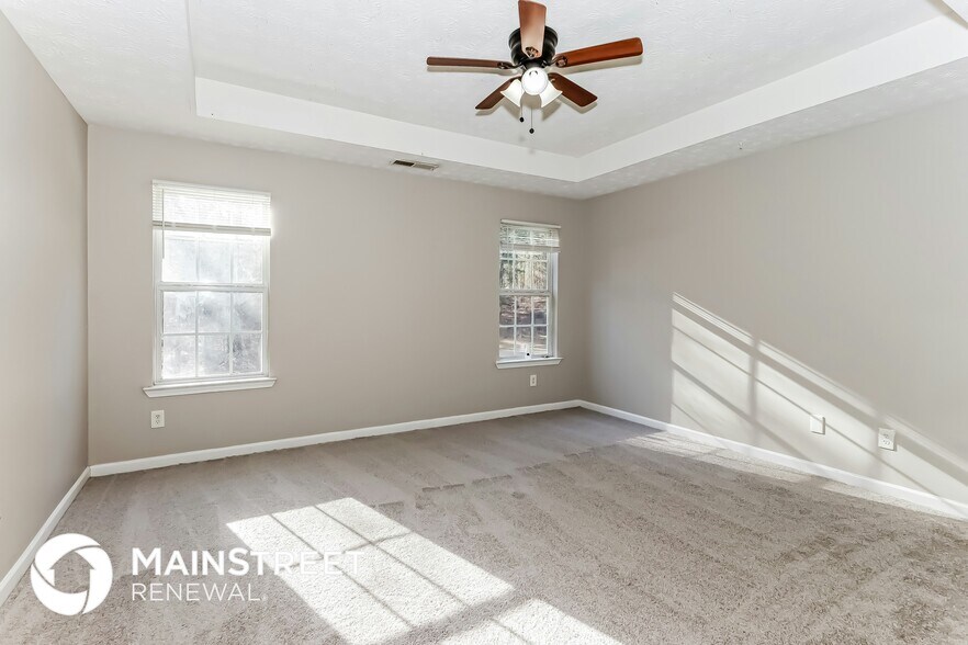 Building Photo - 290 Pleasant Hills Dr