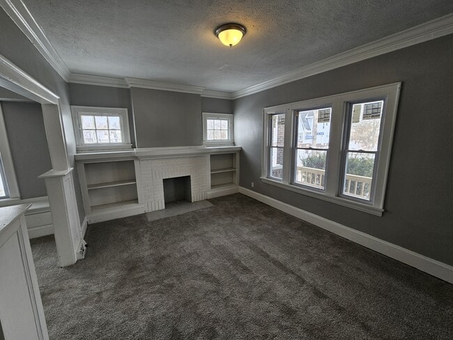 Building Photo - 3784 E 114th St