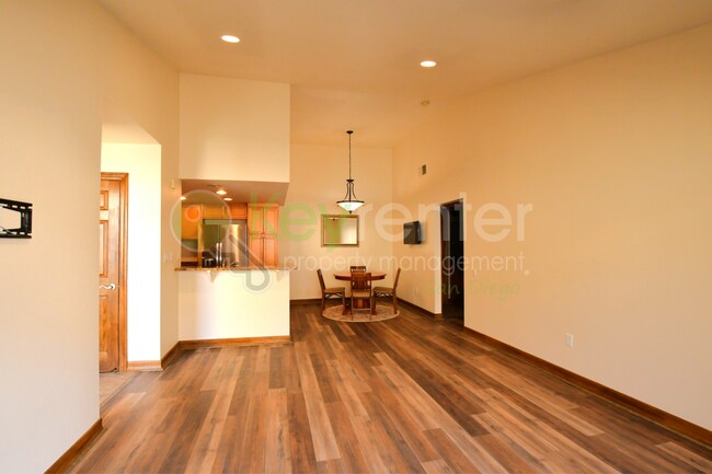 Building Photo - Rancho Bernardo condo| Villa Taviana | Poway School District|