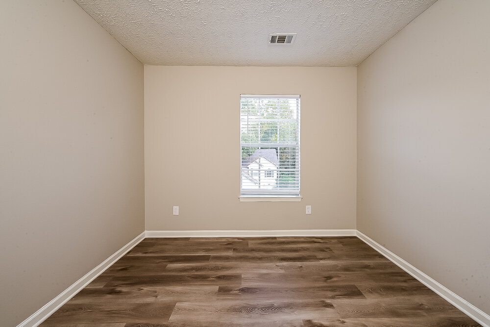 Building Photo - 6514 Eastbriar Dr