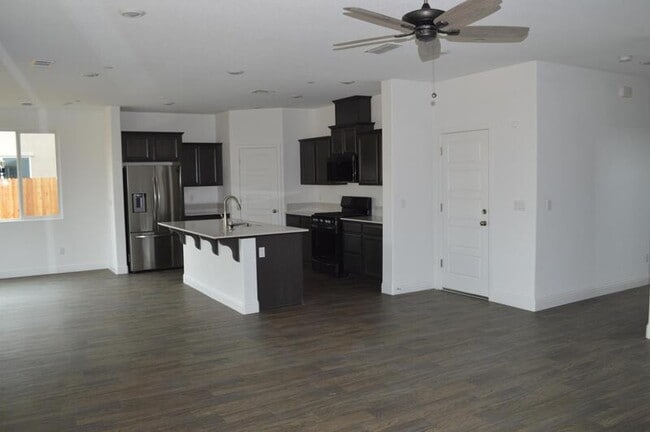 Building Photo - 2451 Galiano Dr