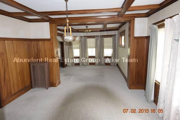 Building Photo - 344 School St