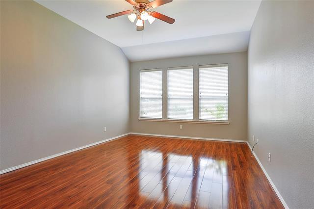 Building Photo - 15529 Landing Creek Ln