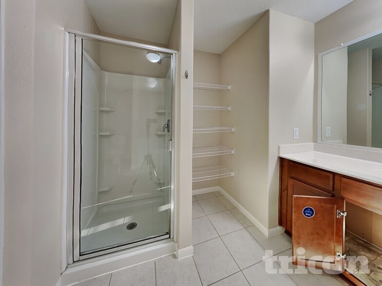 Building Photo - 729 Totem Trail Dr