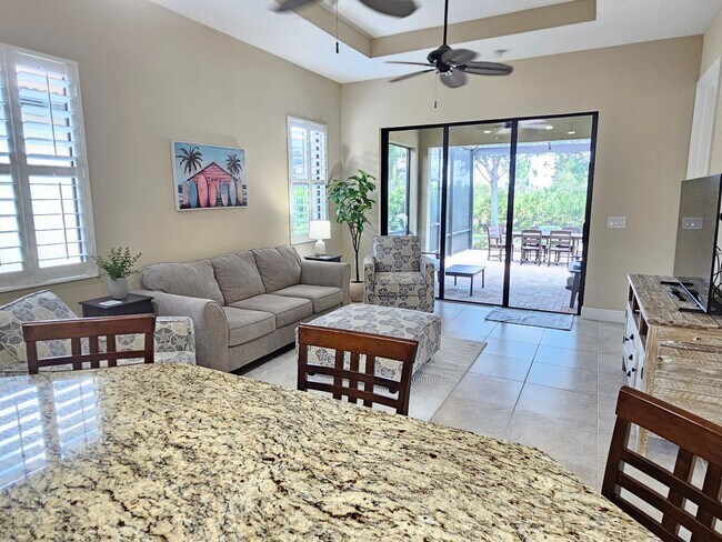 Building Photo - 10361 Crooked Crk Dr