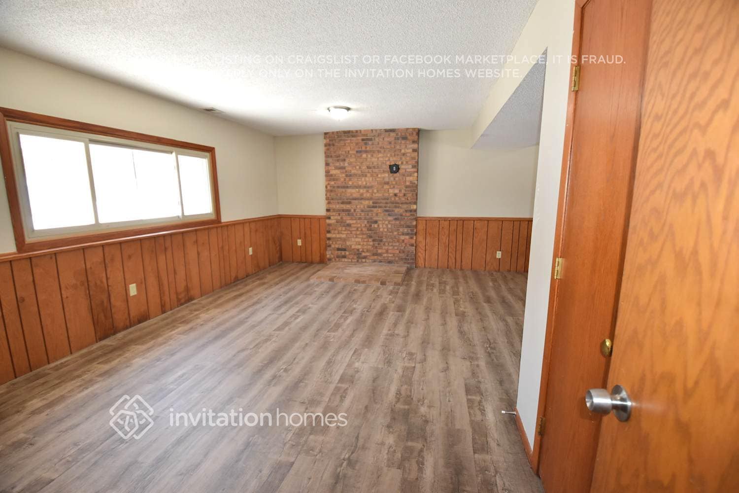 Building Photo - 7897 Kingsview Ln N