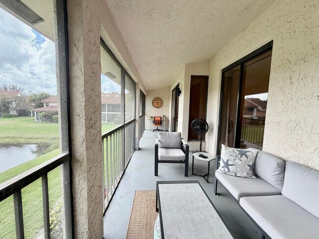 Building Photo - 7935 La Mirada Dr